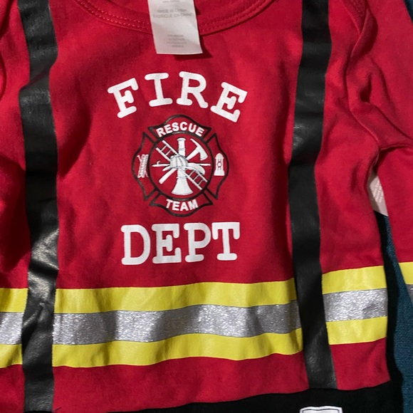 Fire fighter baby costume ❤️ - Picture 3 of 3